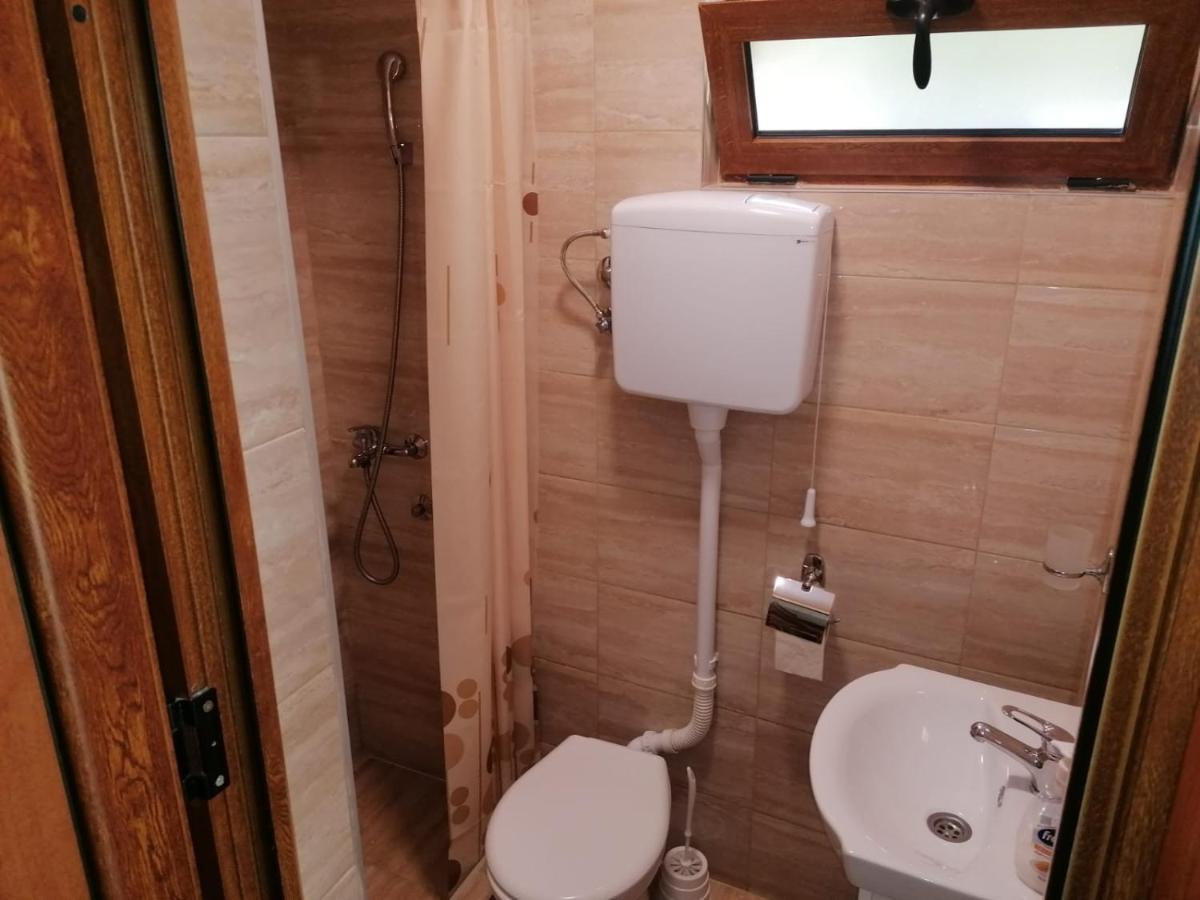 Vikendica Matovic Ovcar Banja Apartment Exterior photo